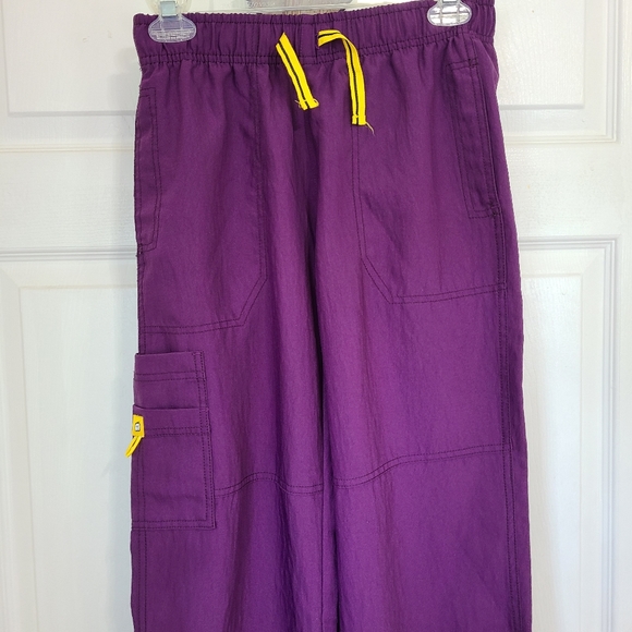 Spread Good Cheer Woman's Scrub Pants, Size: Small Color: Purple - Picture 4 of 12